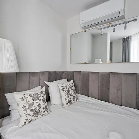Prestige Center Metro, Ac, Smart Tv, 2 Bathrooms