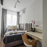 Prestige Center Hostel Warschau