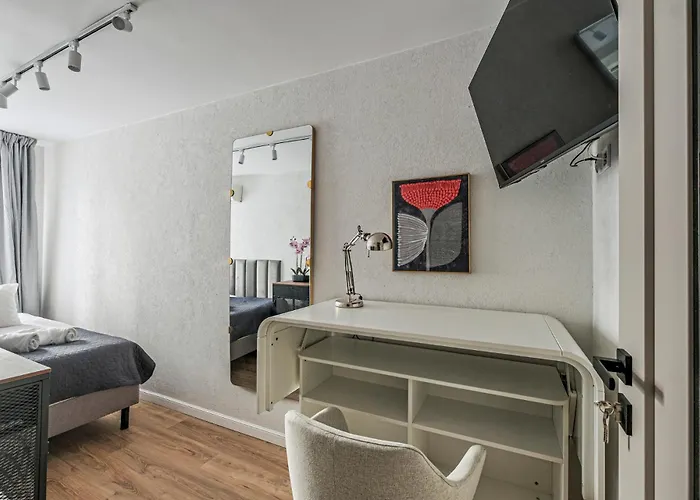 Prestige Center Hostel *