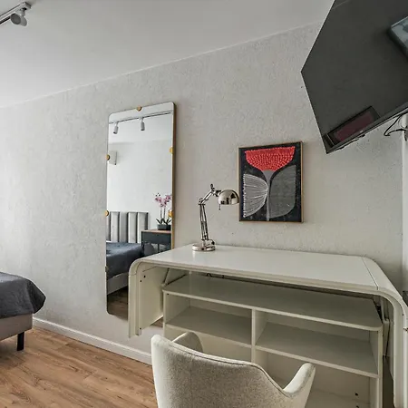 Prestige Center Metro, Ac, Smart Tv, 2 Bathrooms 旅馆 *